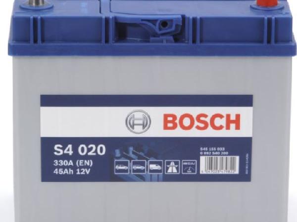 Produktbild Bosch Automotive S4 020 (12 V, 45 Ah, 330 A)