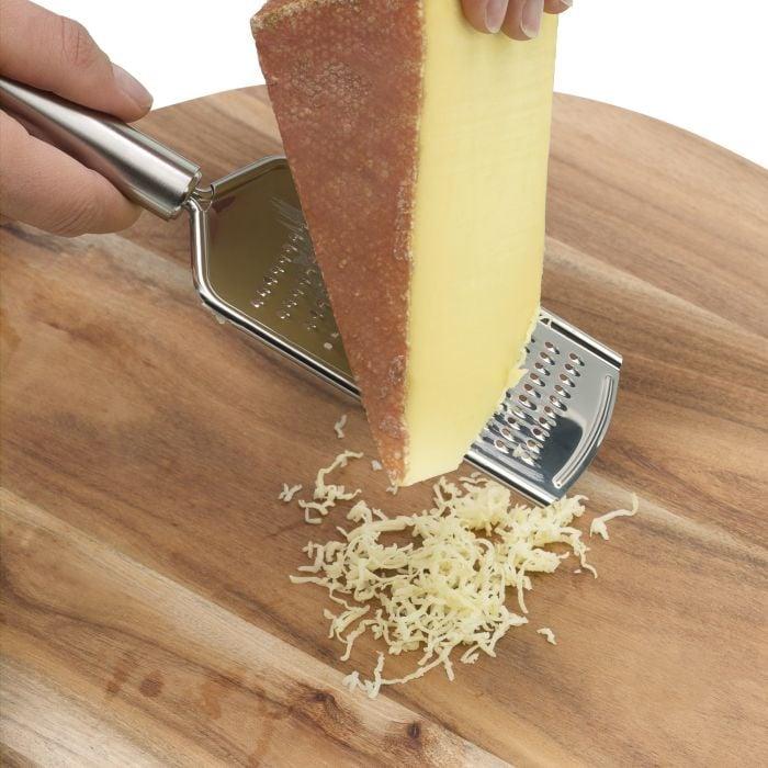 Productafbeelding WMF Kaasrasp Parmezaanse rasp Citroenrasp 25 cm fijn raspoppervlak Profi Plus roestvrij staal