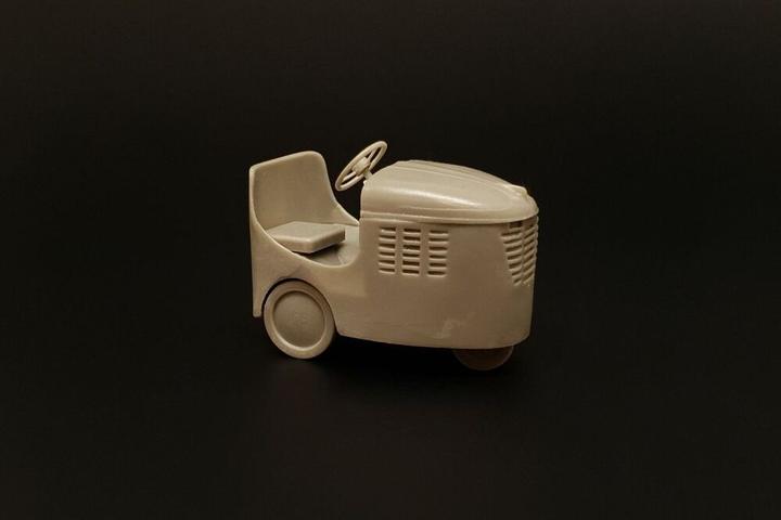 Actual product image Brengun UK Flight Deck Tractor Clarkat type B