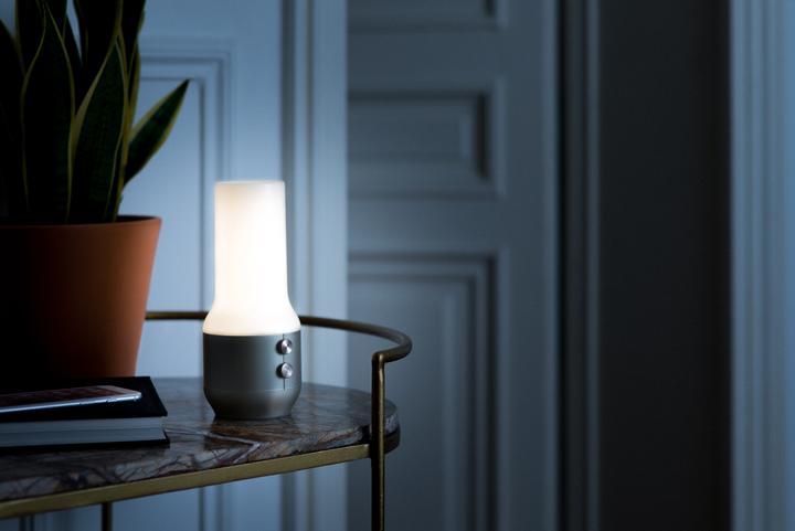 Image du produit Lexon Terrace+ Lamp & Speaker (12 h, Fonctionnement sur batterie)