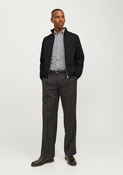 Produktbild Jack & Jones Hochgeschlossene Bomberjacke (XS)