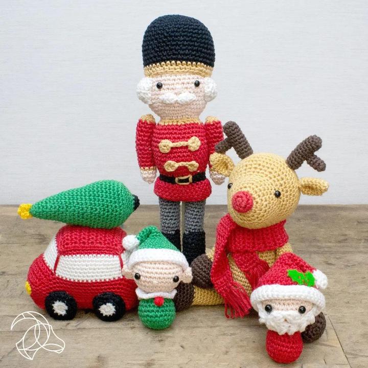 Actual product image Hardicraft Nutcracker - Crochet Set