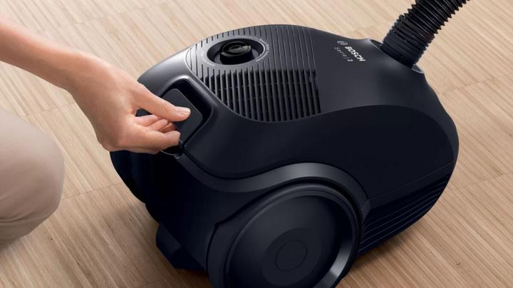 Actual product image Bosch Hausgeräte Serie 2 BGBS2LB1