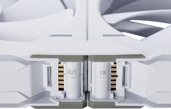 Actual product image Phanteks D30 Regular Airflow D-RGB (140 mm, 1 x)