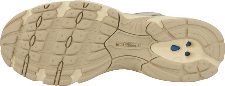 Actual product image New Balance MR530AA (42)
