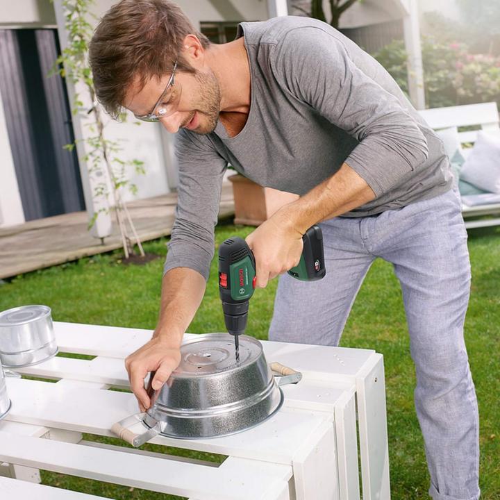 Productafbeelding Bosch Home & Garden UniversalDrill 18V (Oplaadbare batterij)