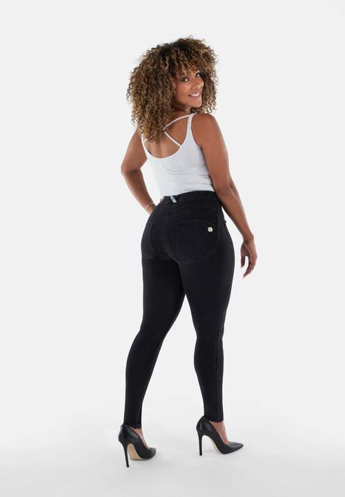 Actual product image Freddy WR.UP® Shaping Pants - Curvy WRUP1RC002NS (XS)
