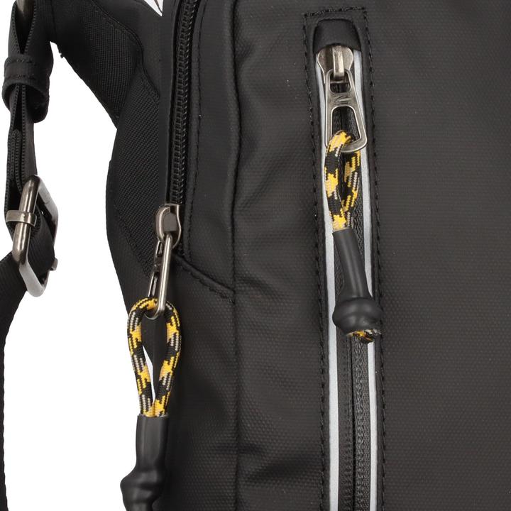 Actual product image Camel Active Explore shoulder bag 20 cm