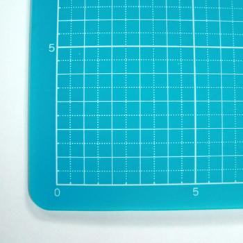 Image du produit Lion Schneidematte (15 x 22 cm)