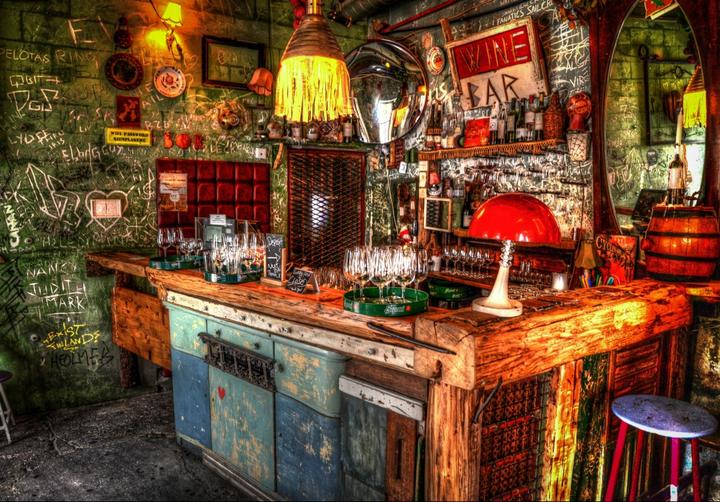 Produktbild Grafika Kids Puzzle 300 pieces Ruin Bar in Budapest (300 Teile)