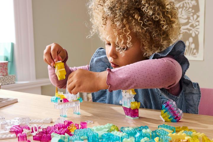 Image du produit LEGO Zauberbox mit durchsichtigen Steinen (11040, LEGO Classic)