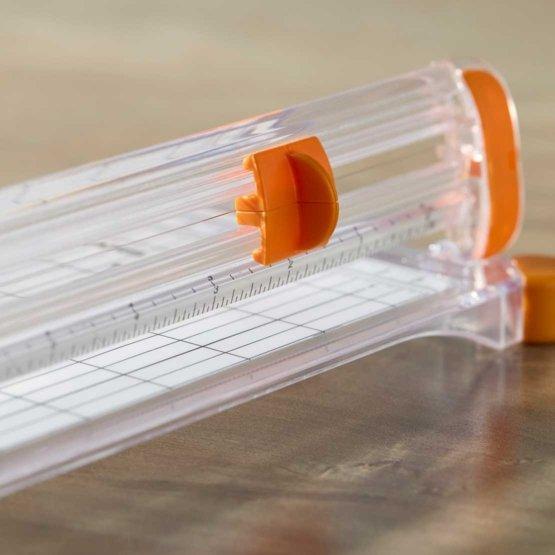 Actual product image Fiskars Schneidemaschine (10 Sheets, A4, A3)