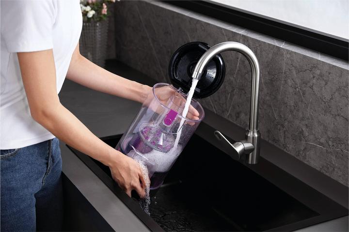 Actual product image Eureka E10s (Vacuum mopping robot)