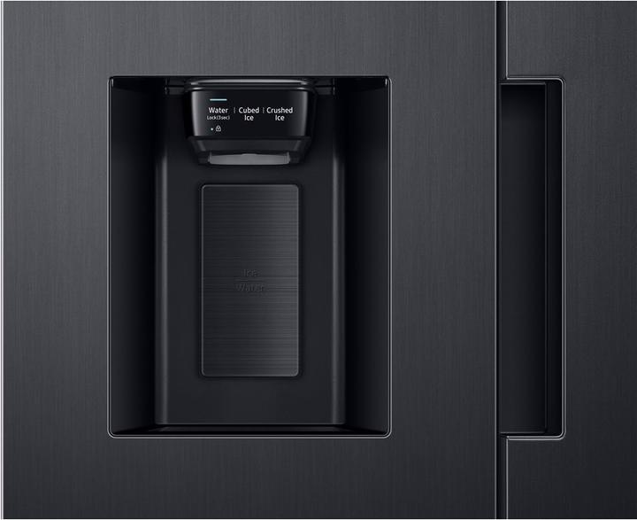 Actual product image Samsung RS67A8811B1/WS (634 l)