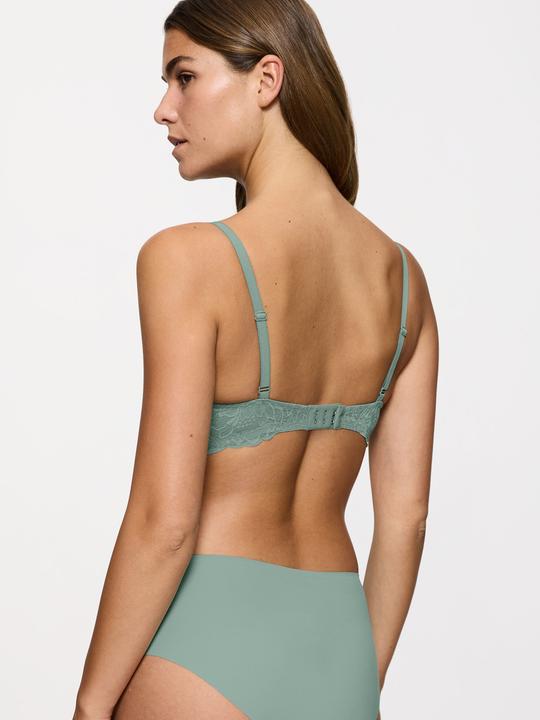 Actual product image Triumph Amourette Charm T-shirt bra (80 B)