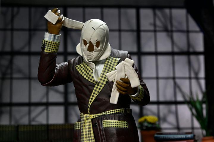 Actual product image Neca Universal Monsters Action Figure Ultimate Invisible Man (Kemp House) (Colour) 18 cm