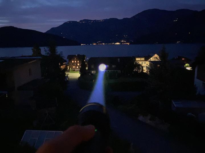 Immagine prodotto Nordride Torcia LED Spot a lunga portata R, 1100 lumen, IP65, USB-C (21.90 cm, 1100 lm)