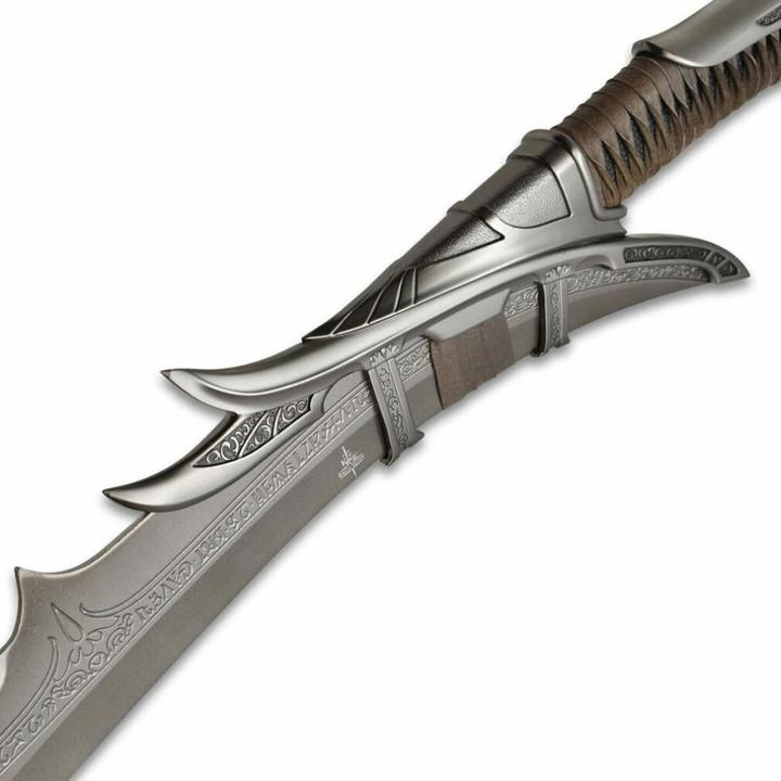 Actual product image United Cutlery Kit Rae Swords of the Ancients Replica 1/1 Mithrodin: Dark Edition Fantasy Sword