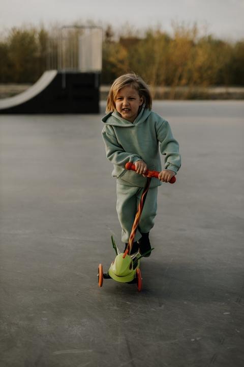 Produktbild Globi Scooter Globix Dragon Green (ACTSCOT-471CV)