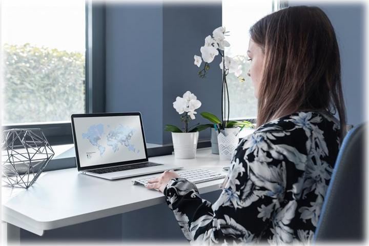 Image du produit Digitus Bureau électrique réglable en hauteur (120 x 60 x 73 cm)