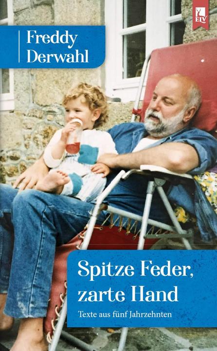 Actual product image Spitze Feder, zarte Hand (German, Freddy Derwahl, 2022)