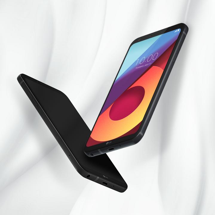 Image du produit LG Q6 (32 Go, Astro Noir, 5.50", SIM simple, 13 Mpx, 4G)