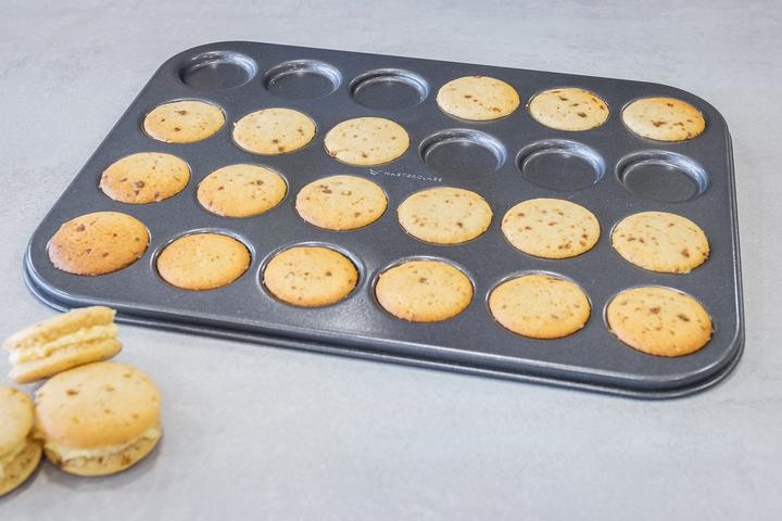 Actual product image Master Class Mini Whoopie Shape