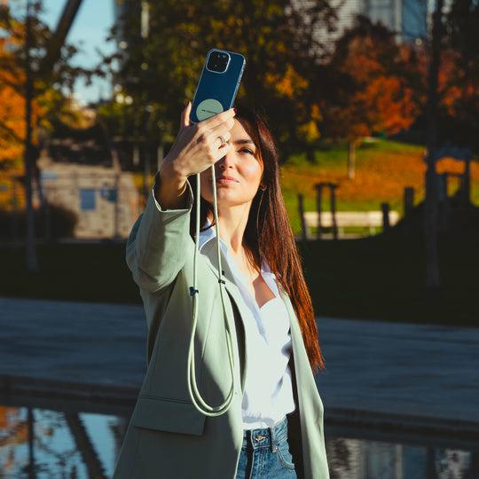 Immagine prodotto Caseme Simply Lace - Cinturino universale per smartphone con inserto
