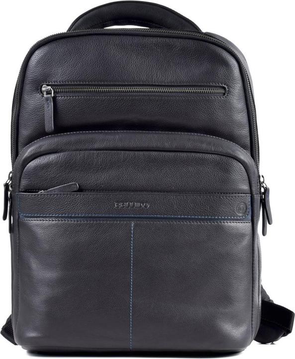 Miguel Bellido Lederrucksack