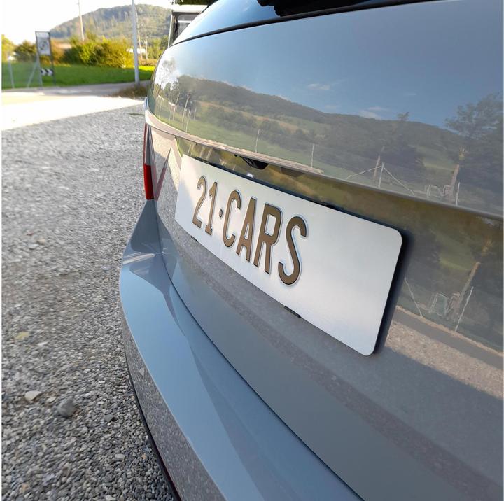 Image du produit 21cars Support de plaque d'immatriculation cliquable format long (Panneaux avant, Format long)