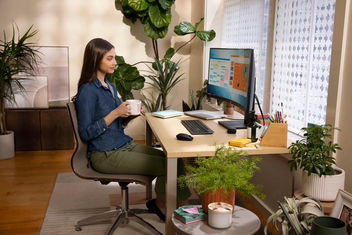 Actual product image HP P34hc (3440 x 1440 pixels, 34")