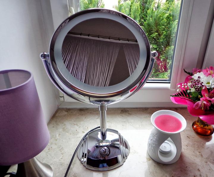 Actual product image BaByliss Illuminated mirror 8438E