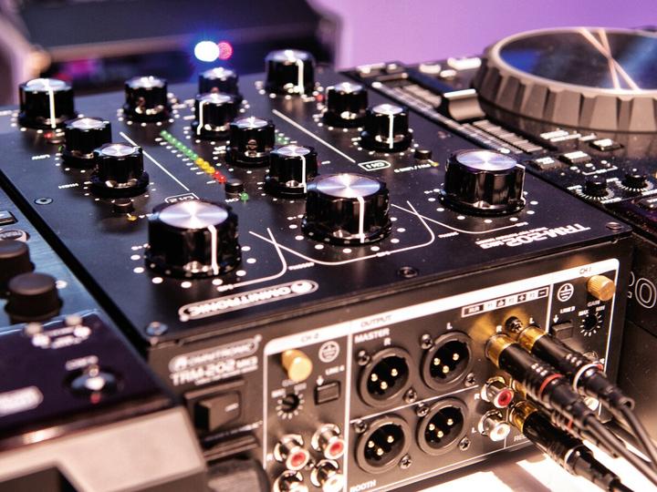 Actual product image Omnitronic Trm-202 Mk3 (Battlemixer)