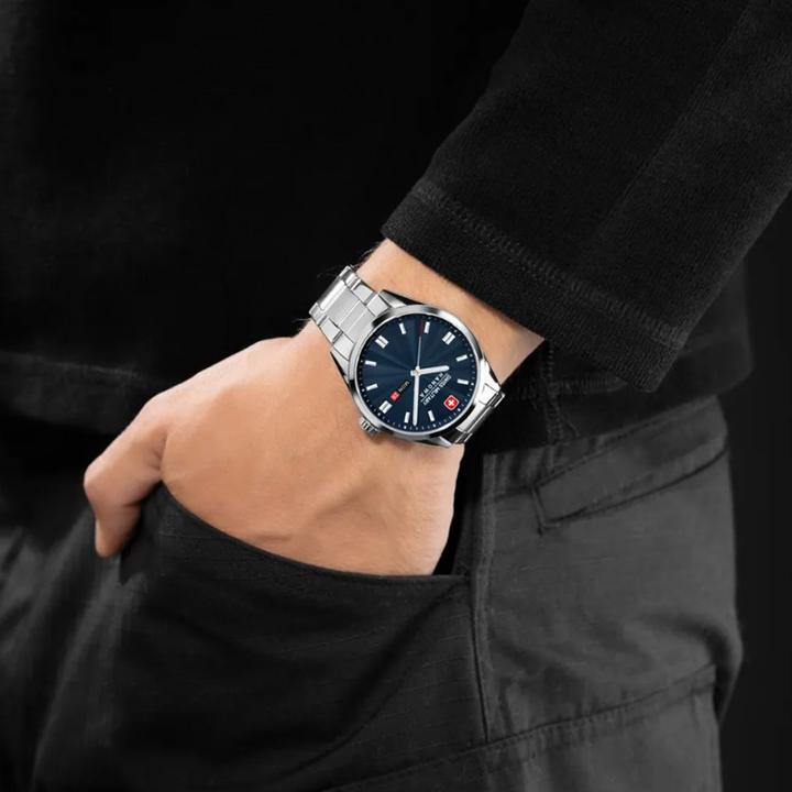 Actual product image Swiss Military Hanowa Roadrunner Advanced (43 mm)