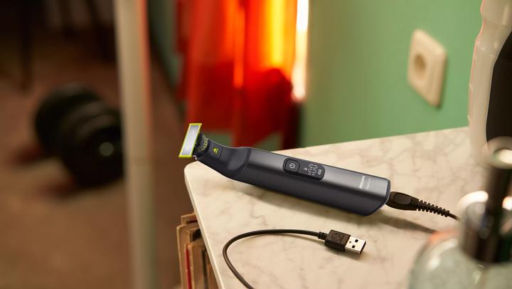 Actual product image Philips QP6552/15 Oneblade Pro Face & Body