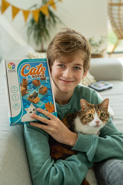 Actual product image Smart Games Cats Boxes (German, French)