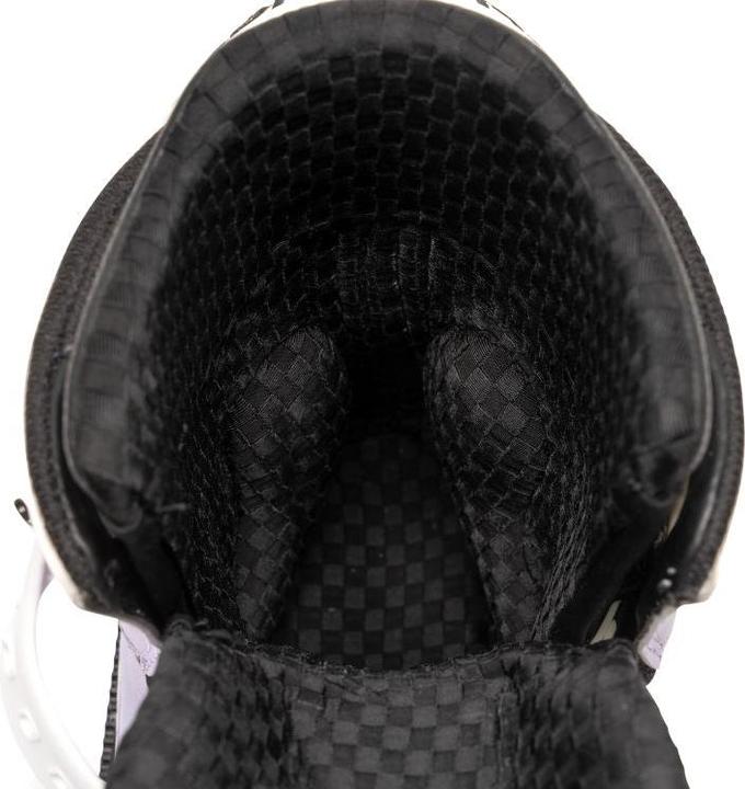 Actual product image Slingshot Jewel
