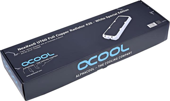 Actual product image Alphacool NexXxoS UT60 Full Copper 420mm Special Edition (140 mm)