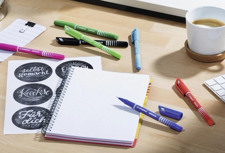 Image du produit STABILO SENSOR F Finliner avec taille-crayon à ressort (Rouge, 1 x)