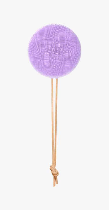 Actual product image Foreo LUNAâ¢ 4 body cleanser and massager for all skin types