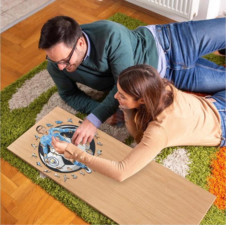 Actual product image Iconic Man City FC - Phil Foden - Wooden Puzzle Size L (500 pieces) (500 pieces)