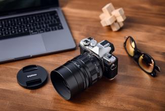 Actual product image Voigtländer Fixed Focal Length Nokton 60mm / 0.95 MFT - Black (Micro Four Thirds, Micro Four Thirds)