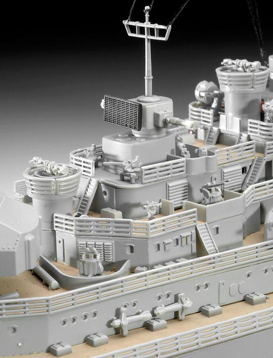 Actual product image Revell Bismarck