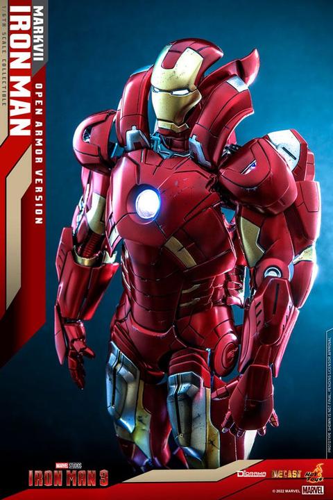 Image du produit Hot Toys Iron Man 3 diorama 1/6 Iron Man Mark VII (Open Armor Version) 32 cm