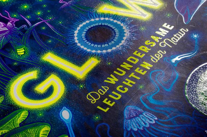 Immagine prodotto Glow – Das wundersame Leuchten der Natur (Tedesco, Jennifer N.R. Smith, 2023)
