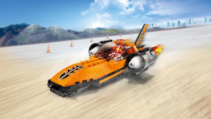 Immagine prodotto LEGO Auto a razzo (60178, LEGO City)