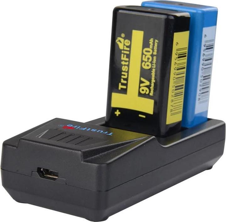 Immagine prodotto Trustfire Caricabatterie BC01 9V Block 6F22 Caricabatterie per Li-Ion, Ni-MH (1 pz., Caricabatterie senza batteria)