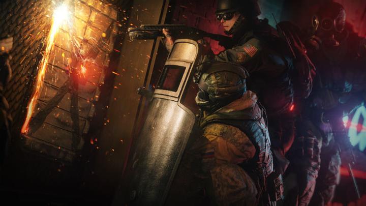 Produktbild Ubisoft Rainbow Six Siege Gold Season 2 (Xbox One X, Xbox Series X, IT)
