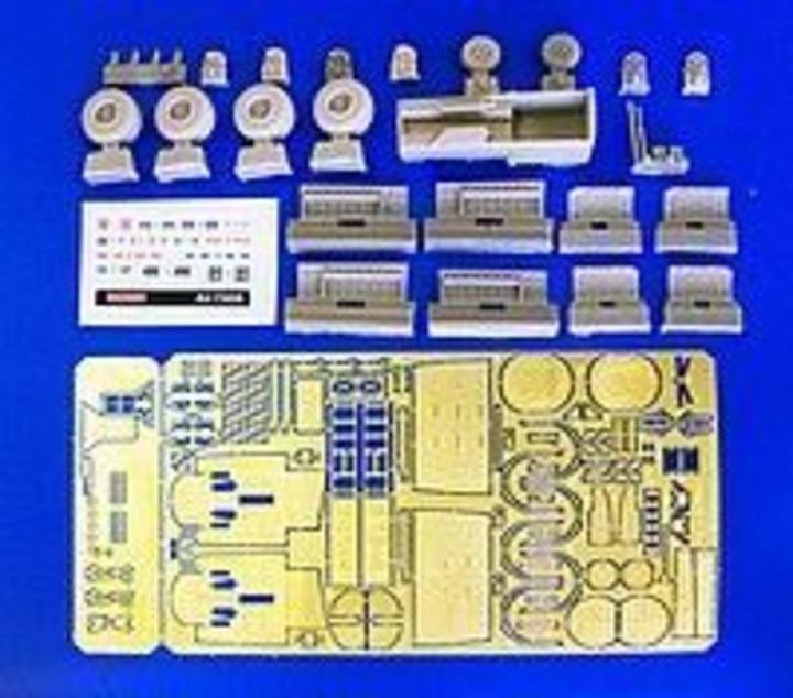 Actual product image Plus Model Wheel bays for EC-121 Warning Star
