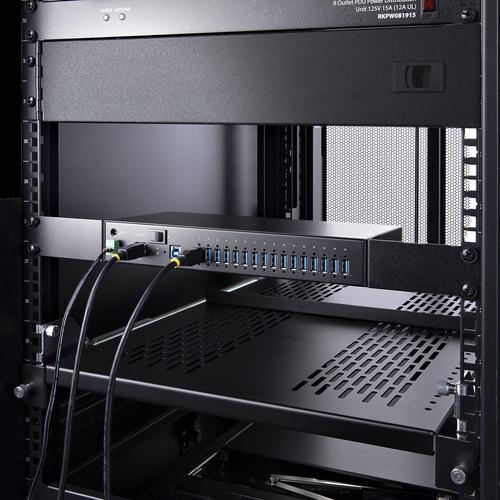 Actual product image StarTech COM 16-Port Industrial USB 3.0 Hub 5Gbps Mountable Terminal Block Power Up to 120W Shared U (USB-B, 16 Ports)